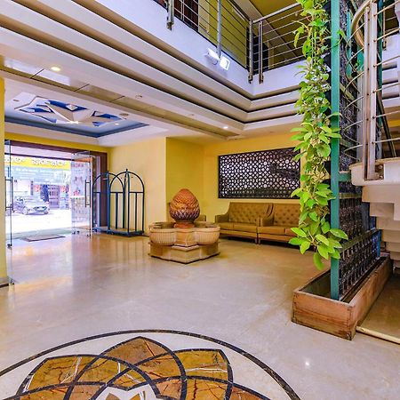Fabhotel Phoenix Resorts - Nr M Chinnaswamy Stadium バンガロール エクステリア 写真