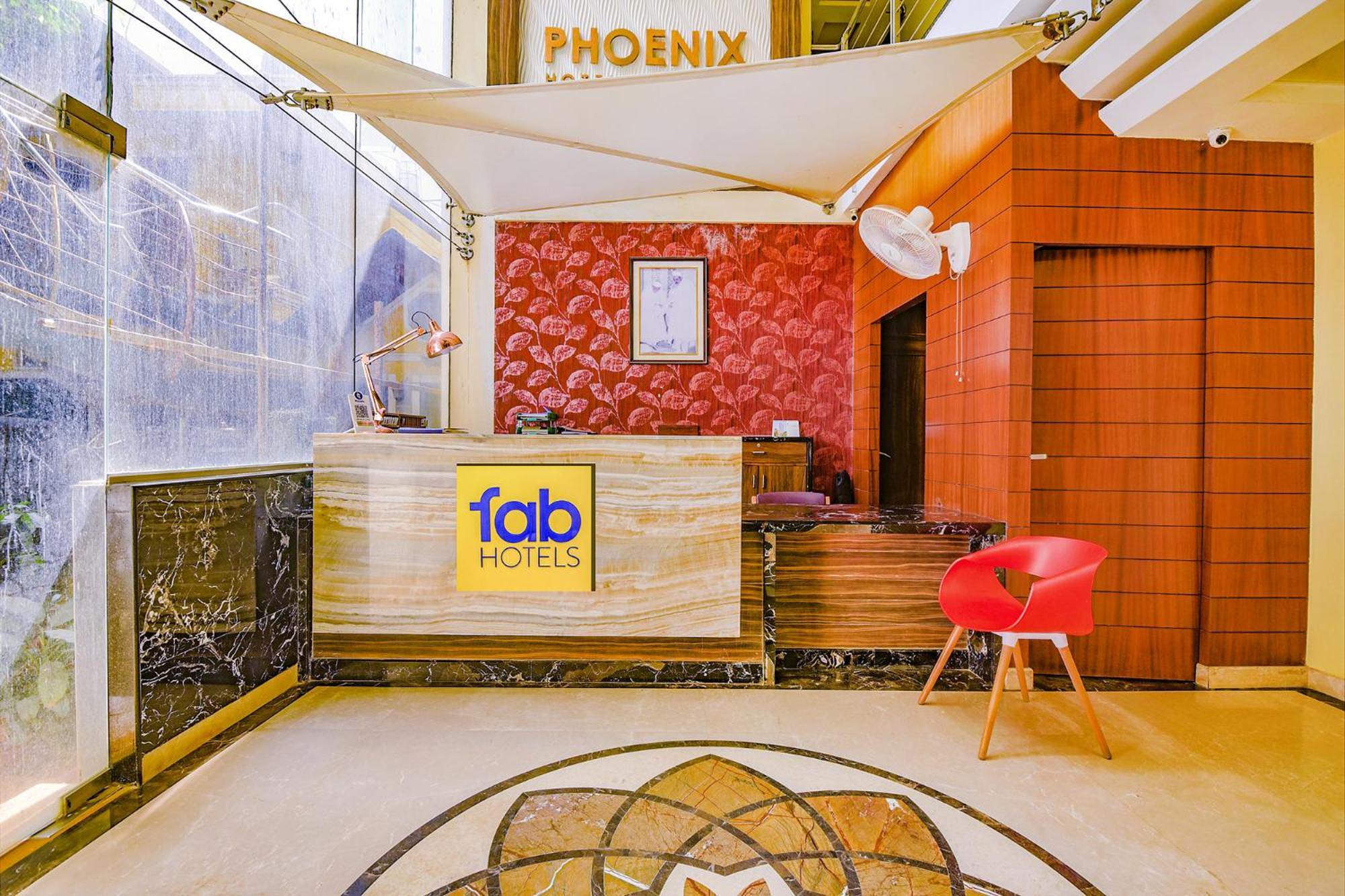 Fabhotel Phoenix Resorts - Nr M Chinnaswamy Stadium バンガロール エクステリア 写真